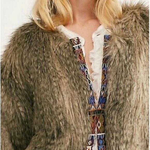 Free people unwritten Faux Fur Jacket Size XS - Picture 5 of 10